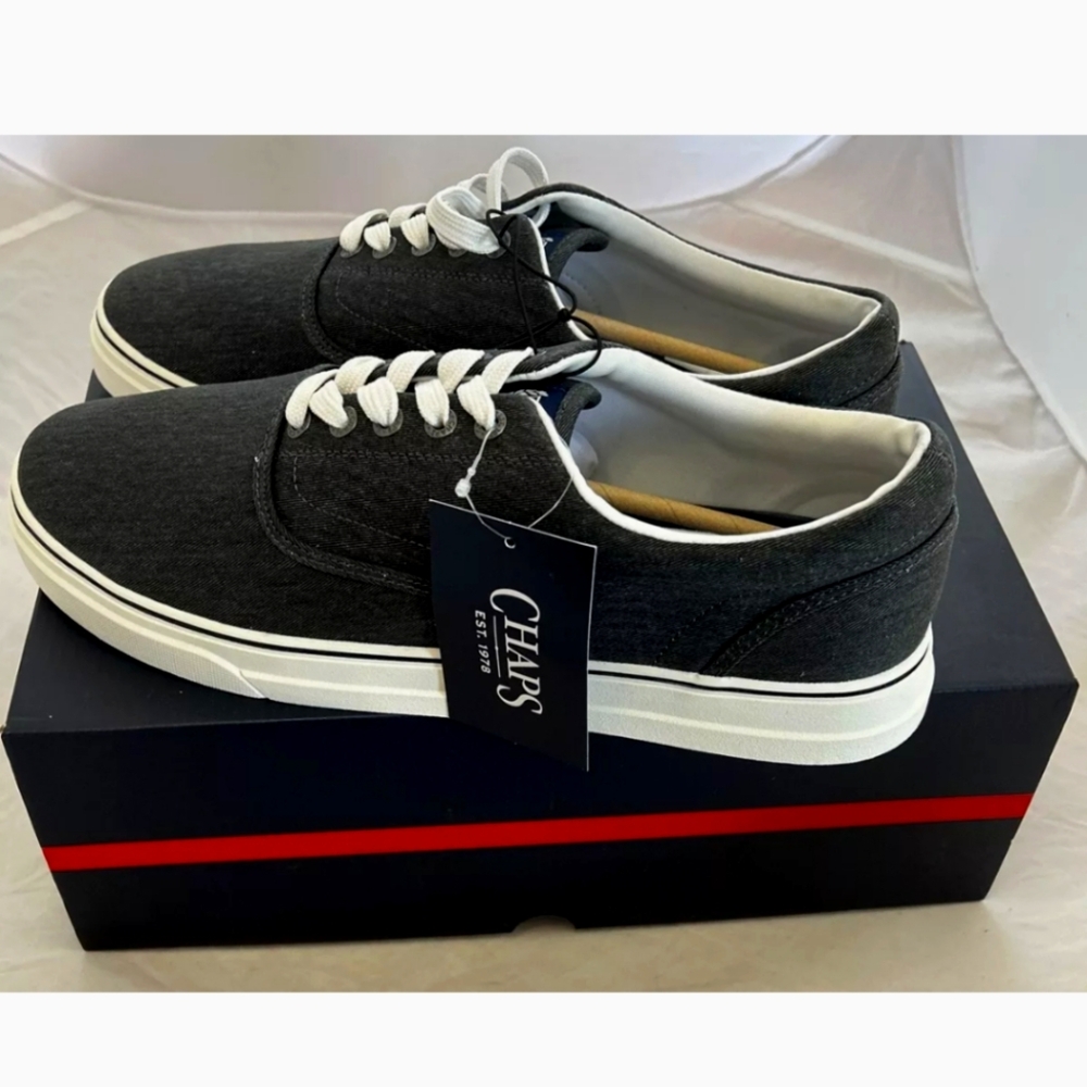 Gray Brand New With Box Chaps Men's Chace Canvas Lace-Up Sneakers